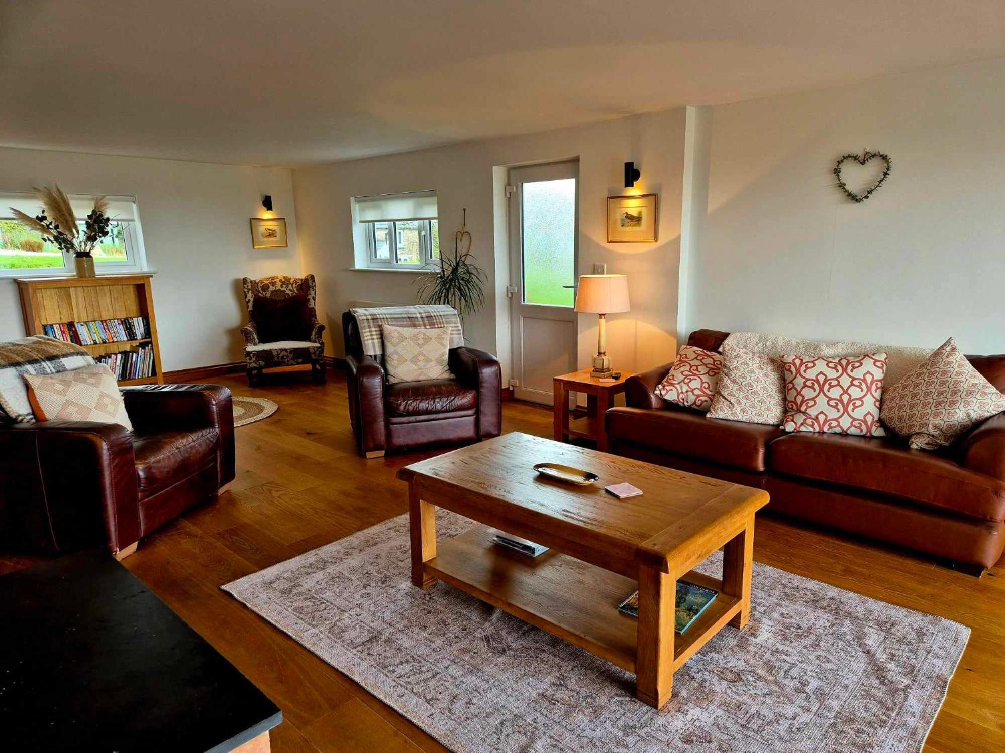 Poplars Cottage Usk Bagian luar foto